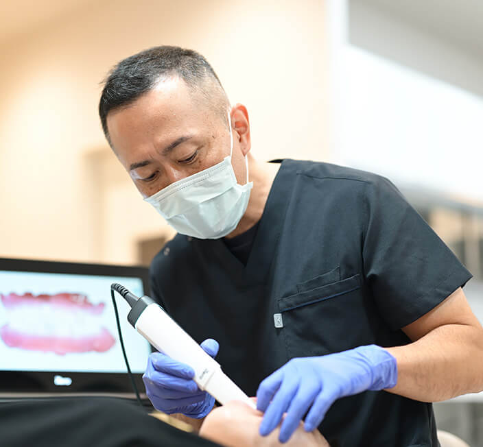 矯正歯科を専門に行う歯科医師による治療