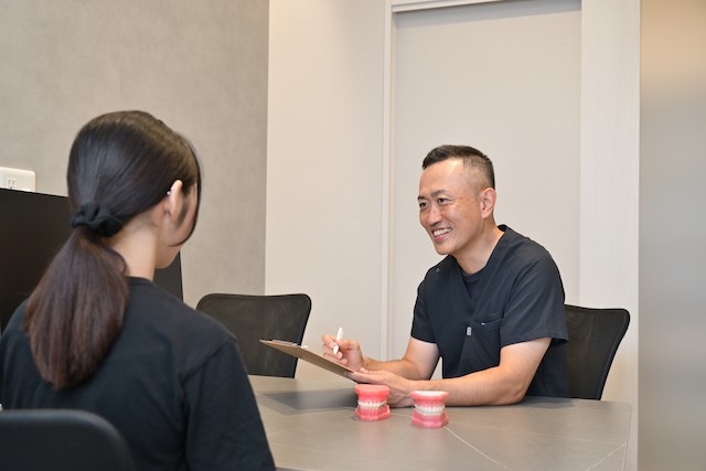 保定装置