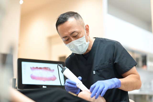 口腔内スキャナーiTero luminaの活用